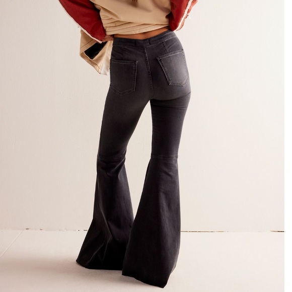 Free People Float On Jeans - Picture 2 of 2